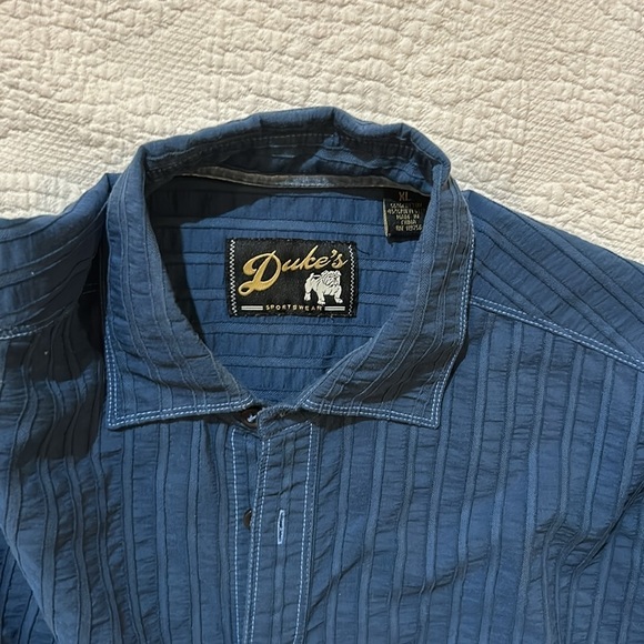 Duke’s Button Down. XL - Picture 6 of 9